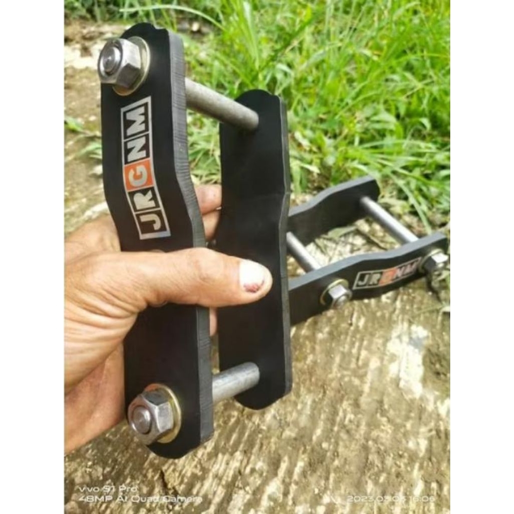 ANTING PER DAUN DAIHATSU FEROZA