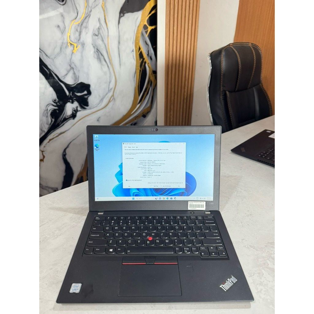 LAPTOP LENOVO