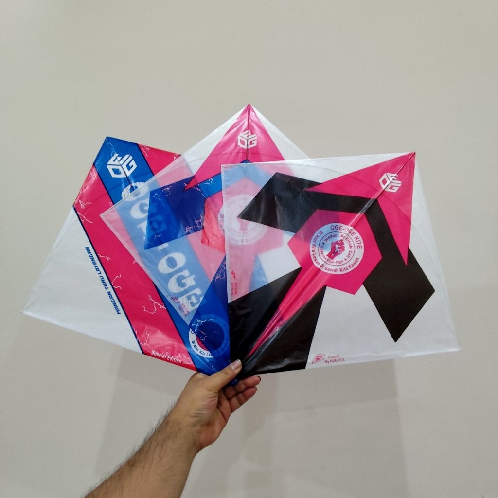 Layang Layang Sukhoi Full Fiber 2 Lilitan Mix 3 Motif Warna