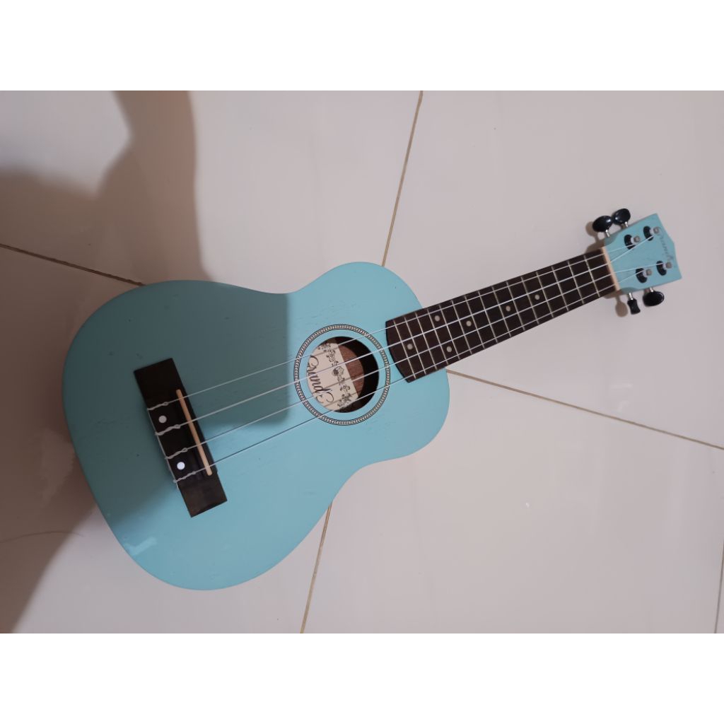 ukulele preloved grande + tas