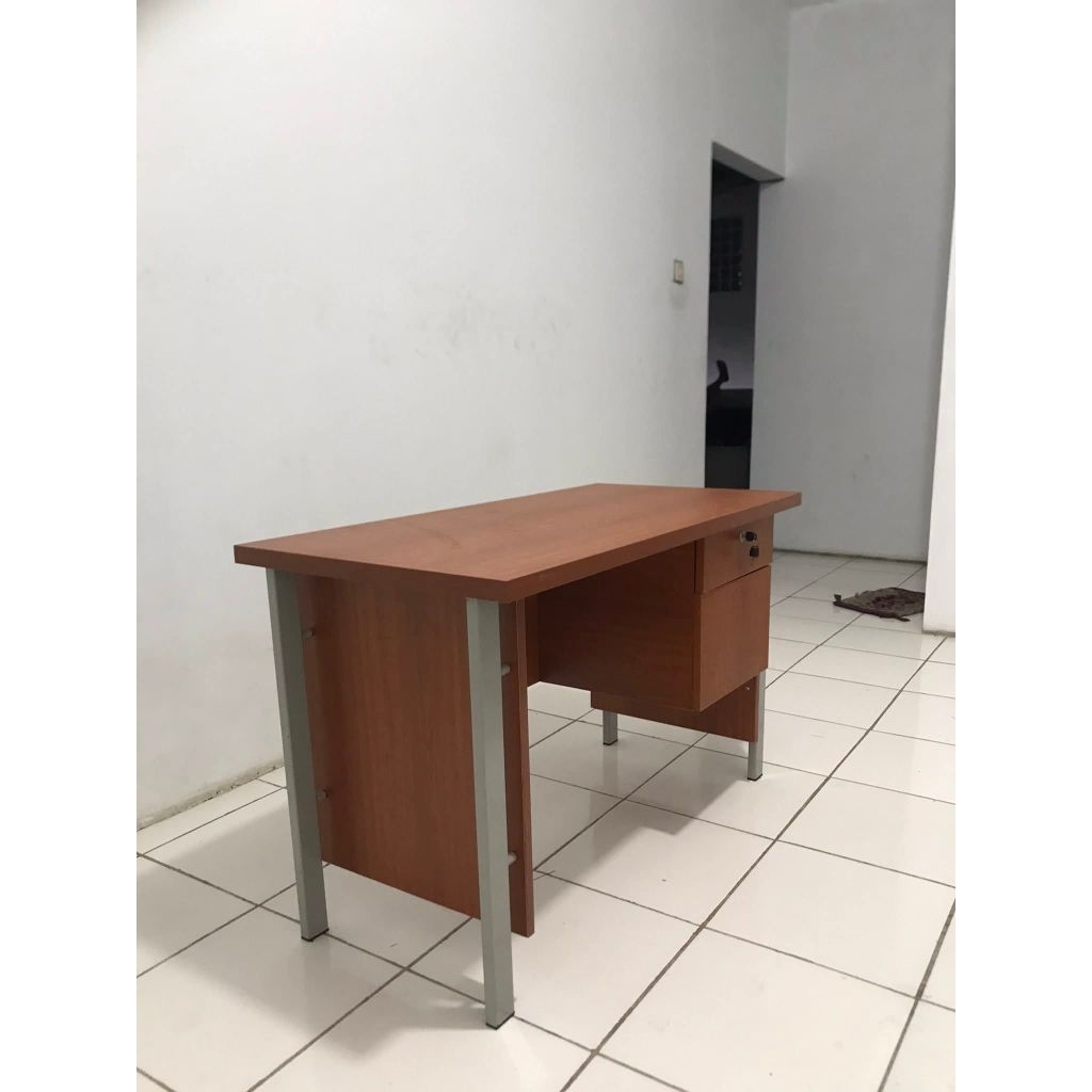 Meja Kursi Sekolah Tipe Titanium