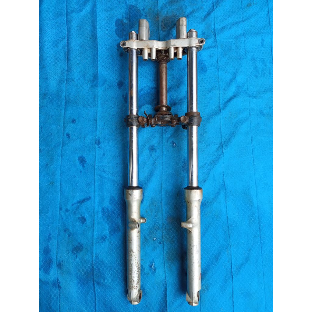 shock depan Suzuki Thunder 125 Original / shockbreaker thunder Original copotan