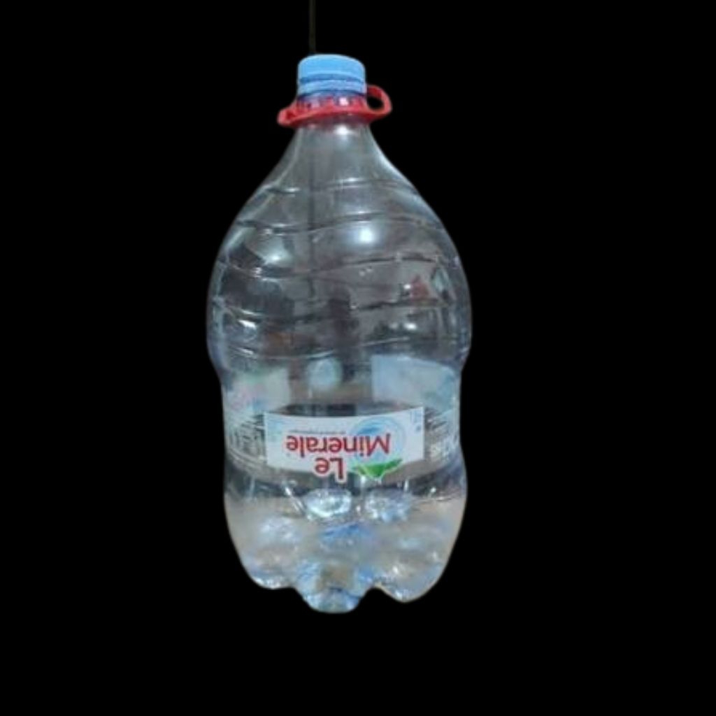Botol Le Minerale bekas