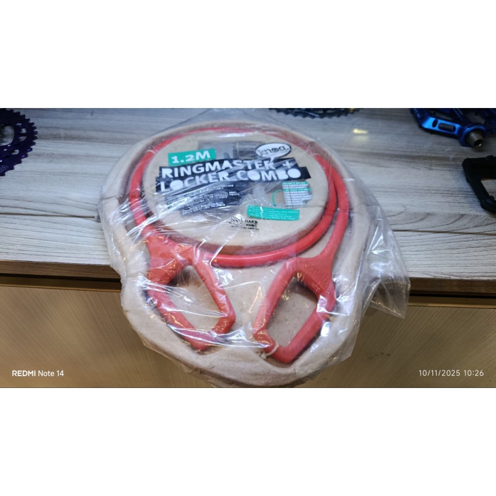 Kunci Sepeda / Motor Merek Knog Lingmaster Locker Combo 1.2 Meter Red