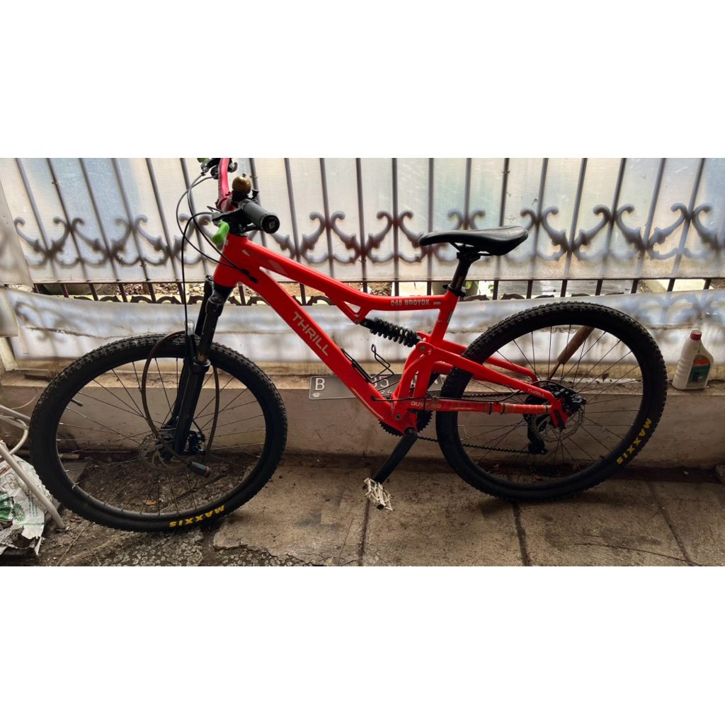 THRILL SEPEDA MTB preloved
