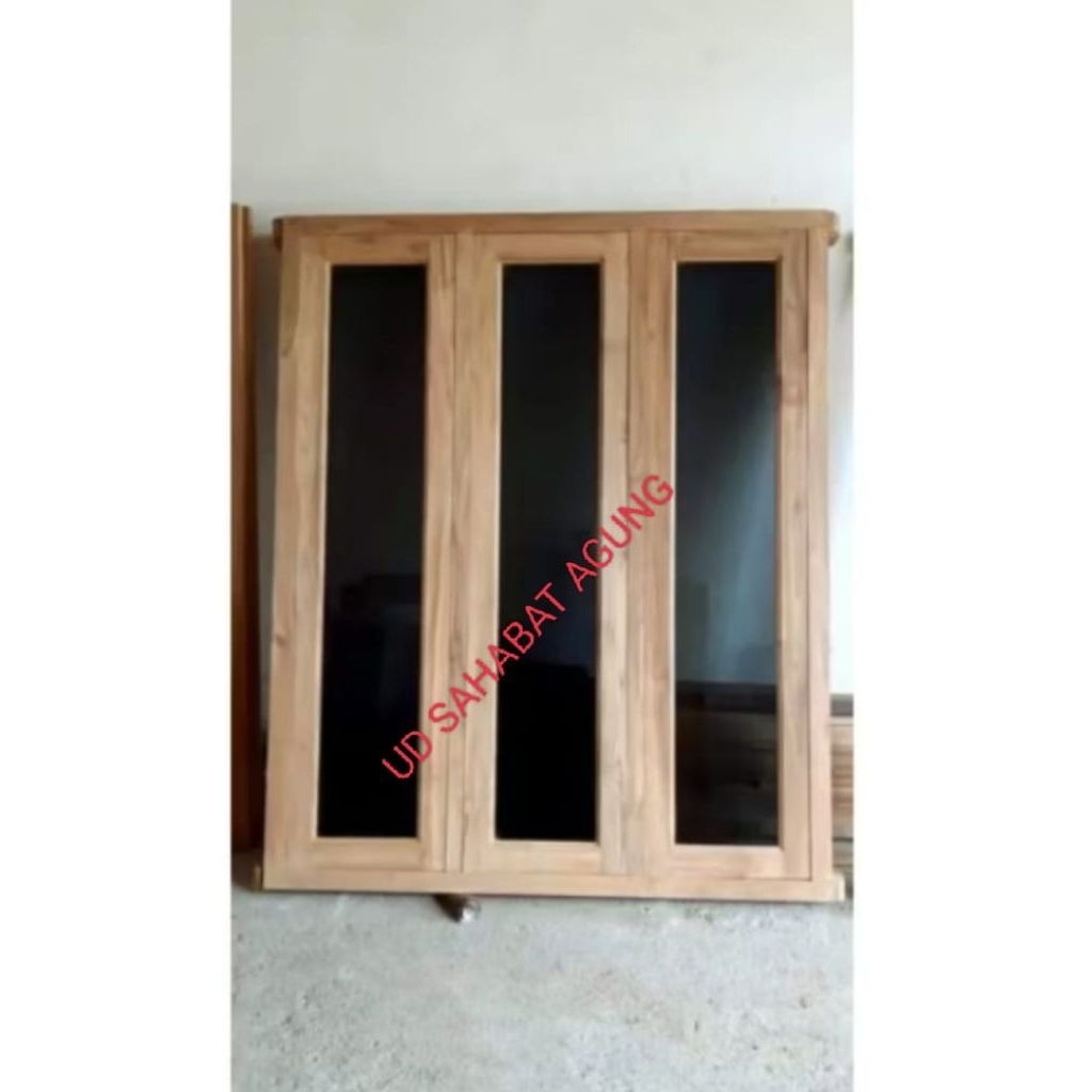 KUSEN JENDELA GANDENG 3,+DAUN KACA3 BAHAN KAYU KAMPER DAN MERANTI FULL OVEN BISA CUSTOM UKURAN VIA C
