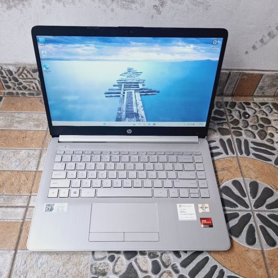 Laptop HP 14s - dk1506AU, Amd Athlon Gold - 3150U, Ram 4Gb, SSD 512Gb, Backlight, Full Set