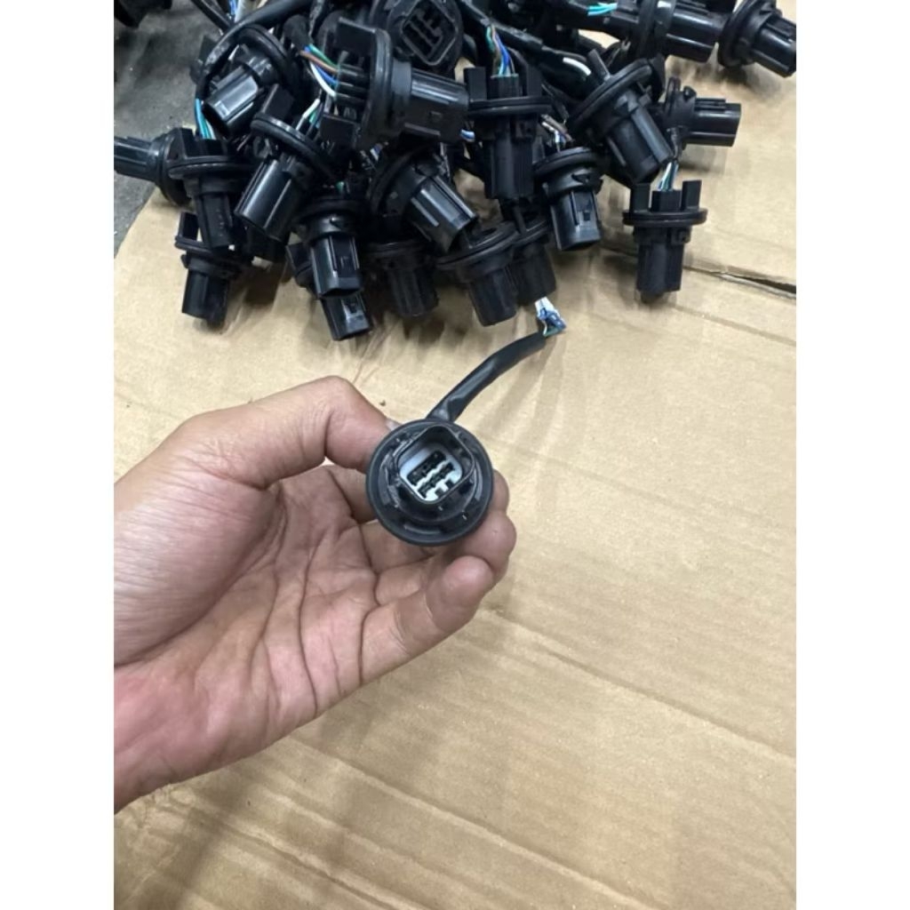 SOCKET LAMPU BEAT LED SCOOPY LED GENIO