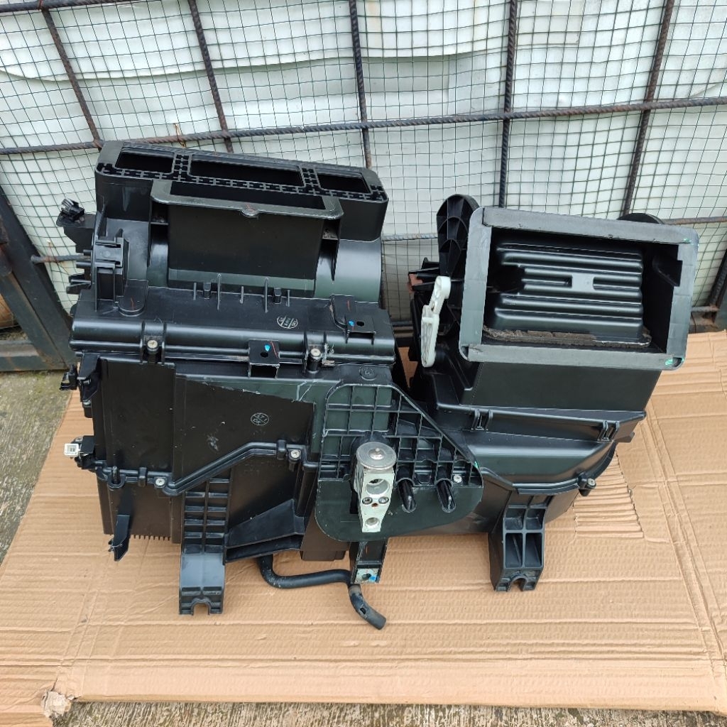 Blower AC Mobil Calya Sigra Agya Ayla Original