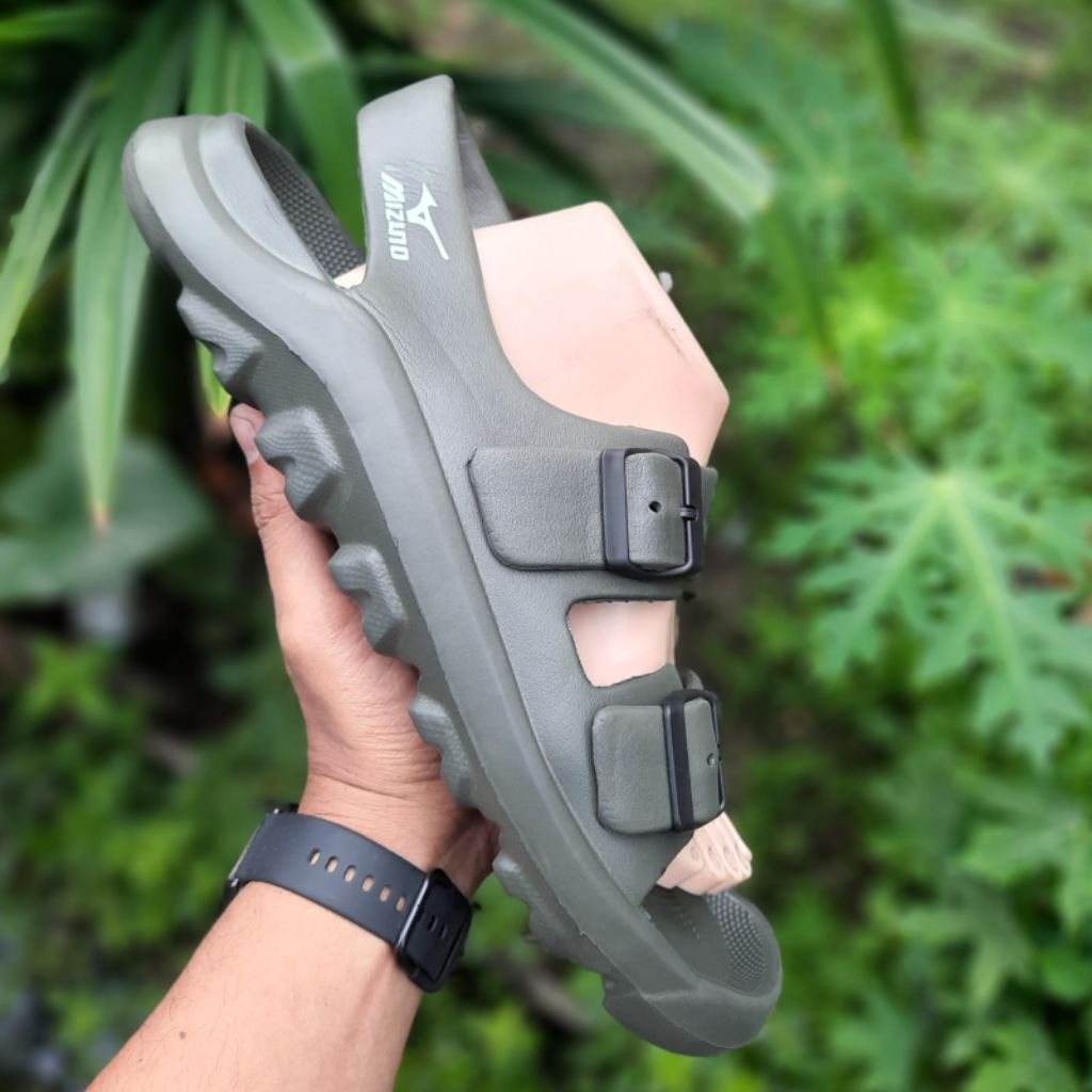 sandal gunung karet Mizuno sandal slide double strap karet pria sandal slide jumbo 43 44 45 46 47