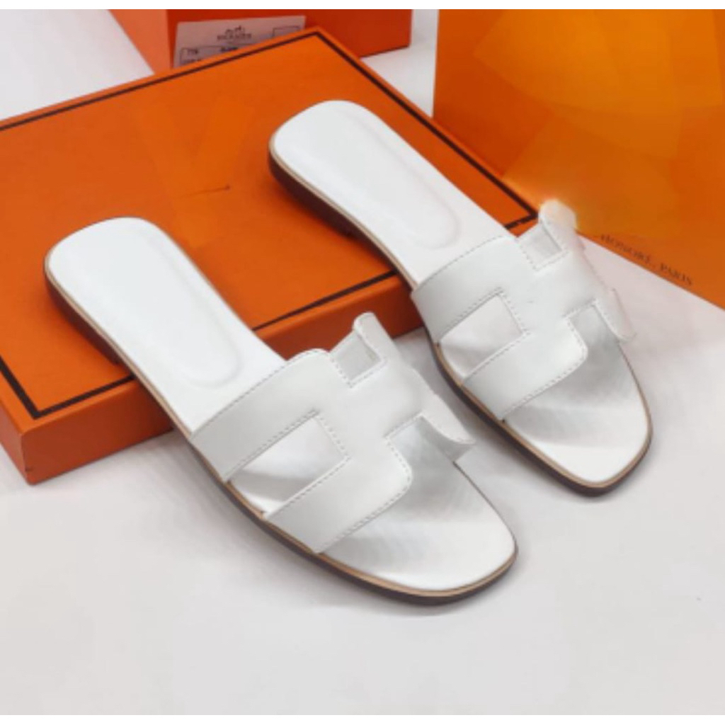 COLLIBRY-SANDAL FLAT WANITA GLOSSY