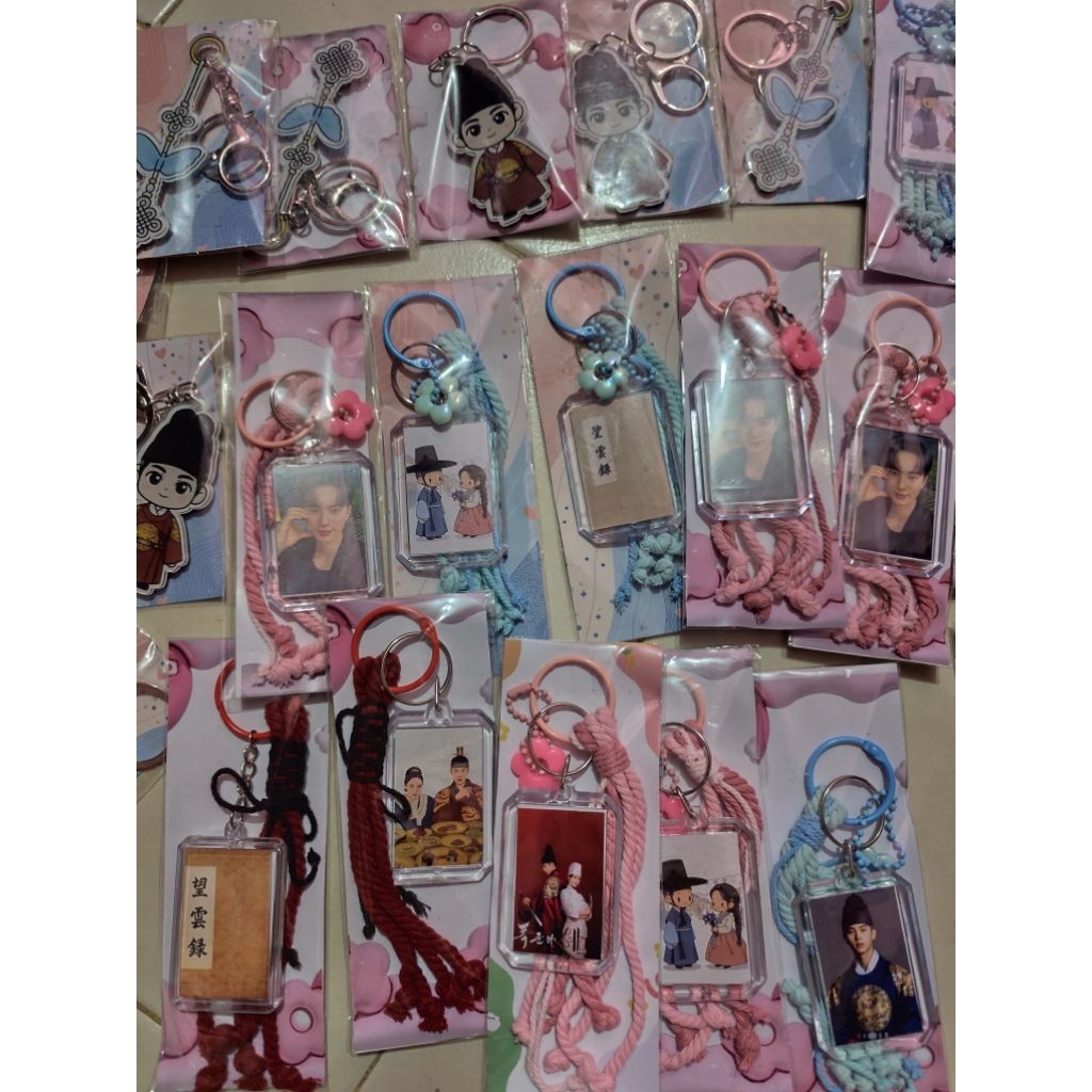 Gantungan Kunci Keychain Bon Appetit Your Majesty