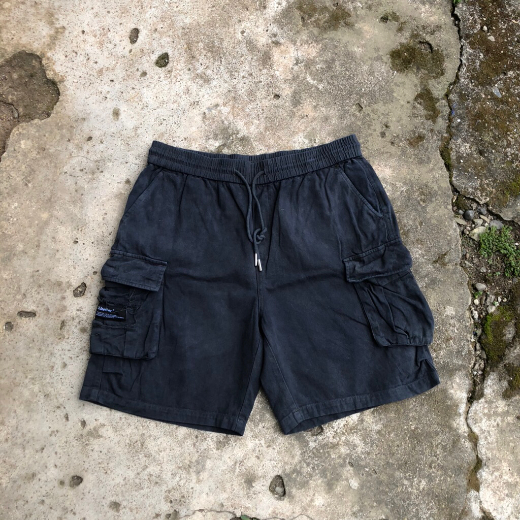 Shortpants/Celana Pendek Cargo lilbetter ( second/bekas )