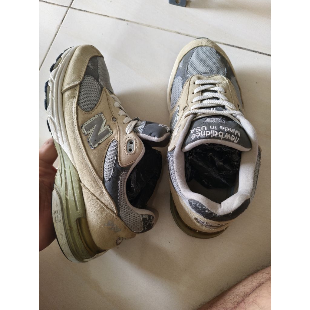 New Balance 993