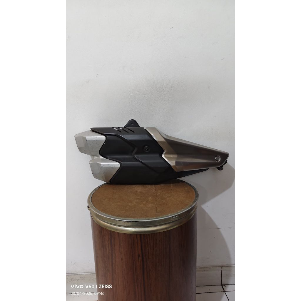 Knalpot / Silencer Honda Cbr 250rr original copotan mulus