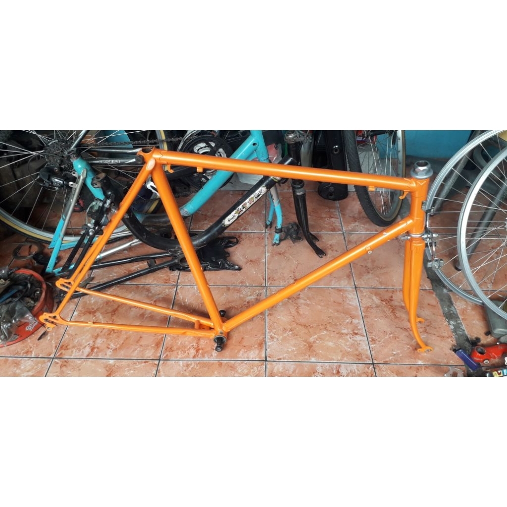 frame sepeda balap favorit 700c 23 inch