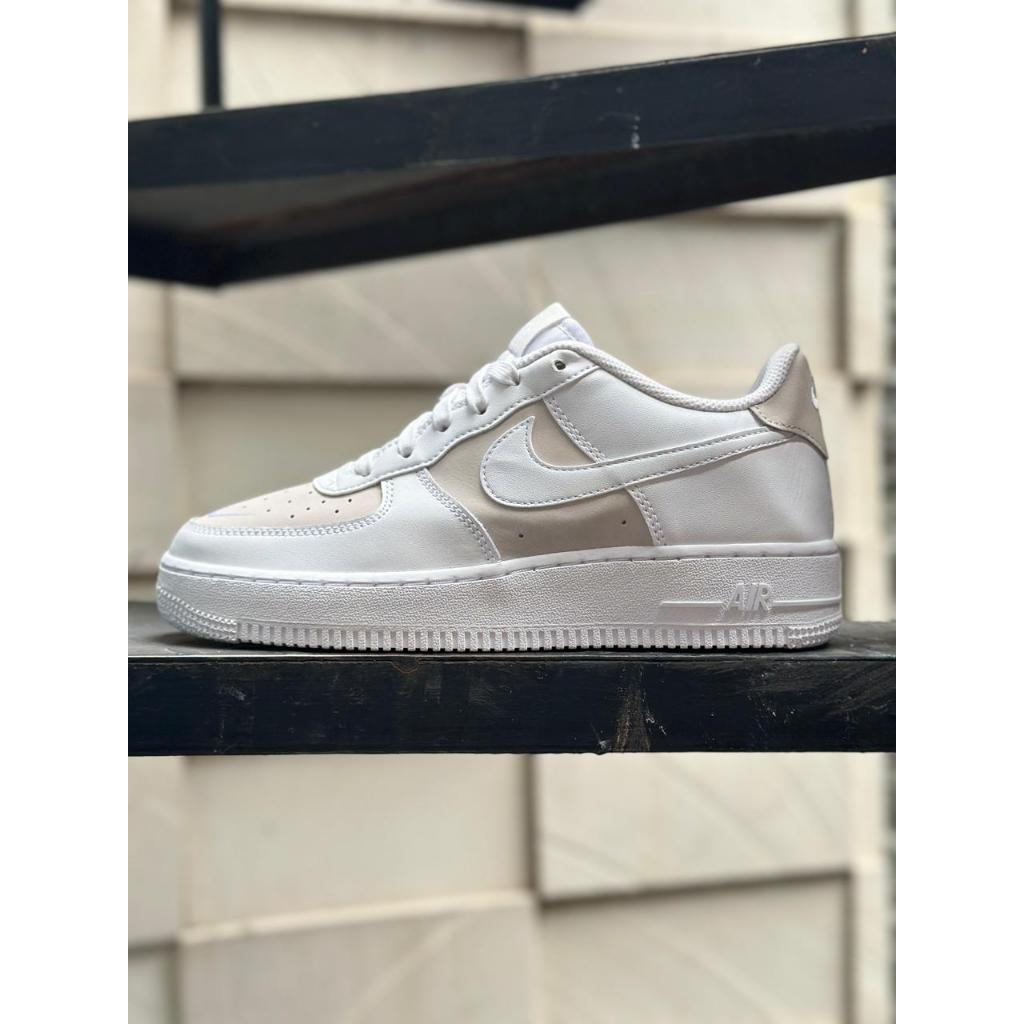 AF 1 WHITE LIGHT GREY