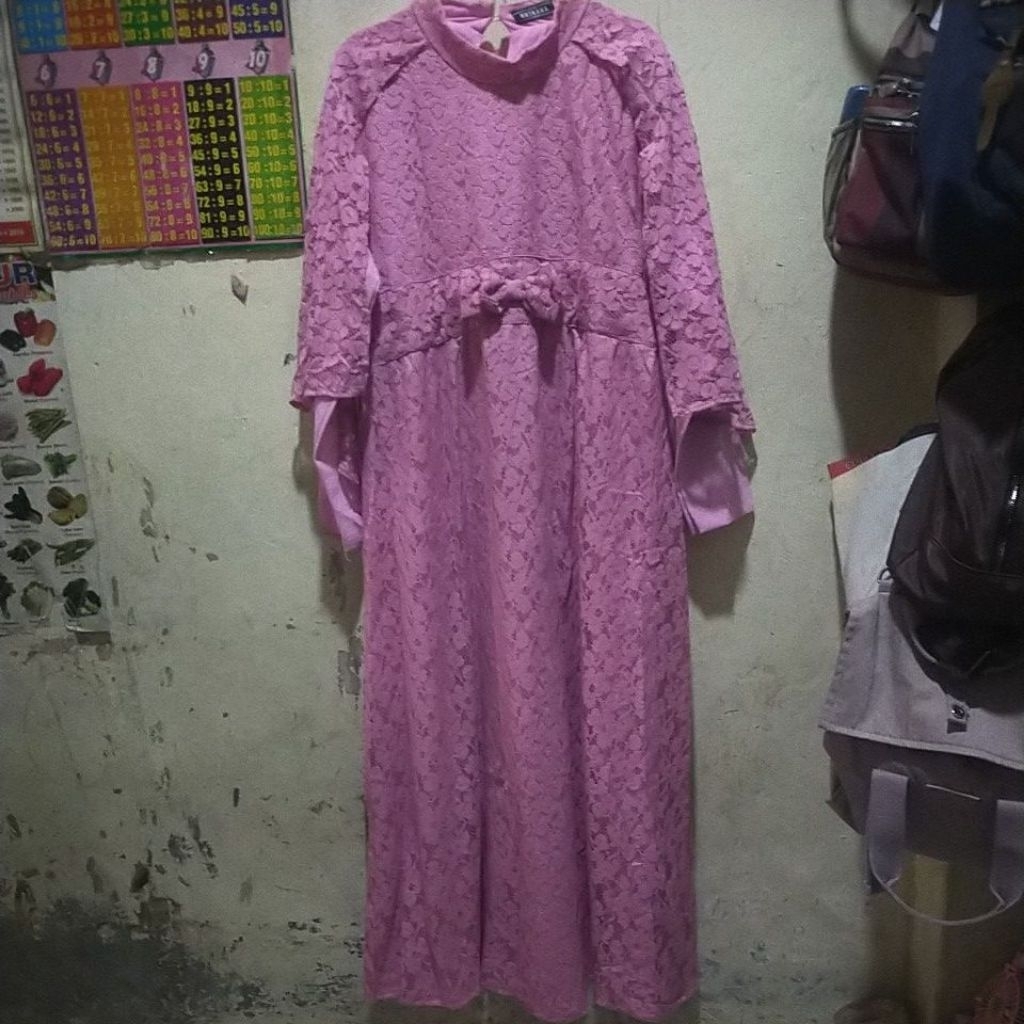 Preloved PL Gamis Brukat Pink