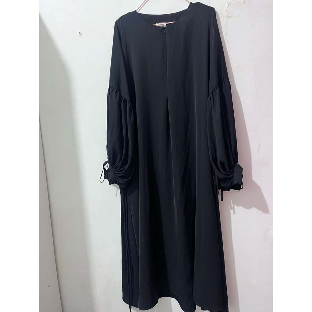 [Preloved] Zeya Dress Khalewale Daily FREE Zara Shawl Buttonscarves