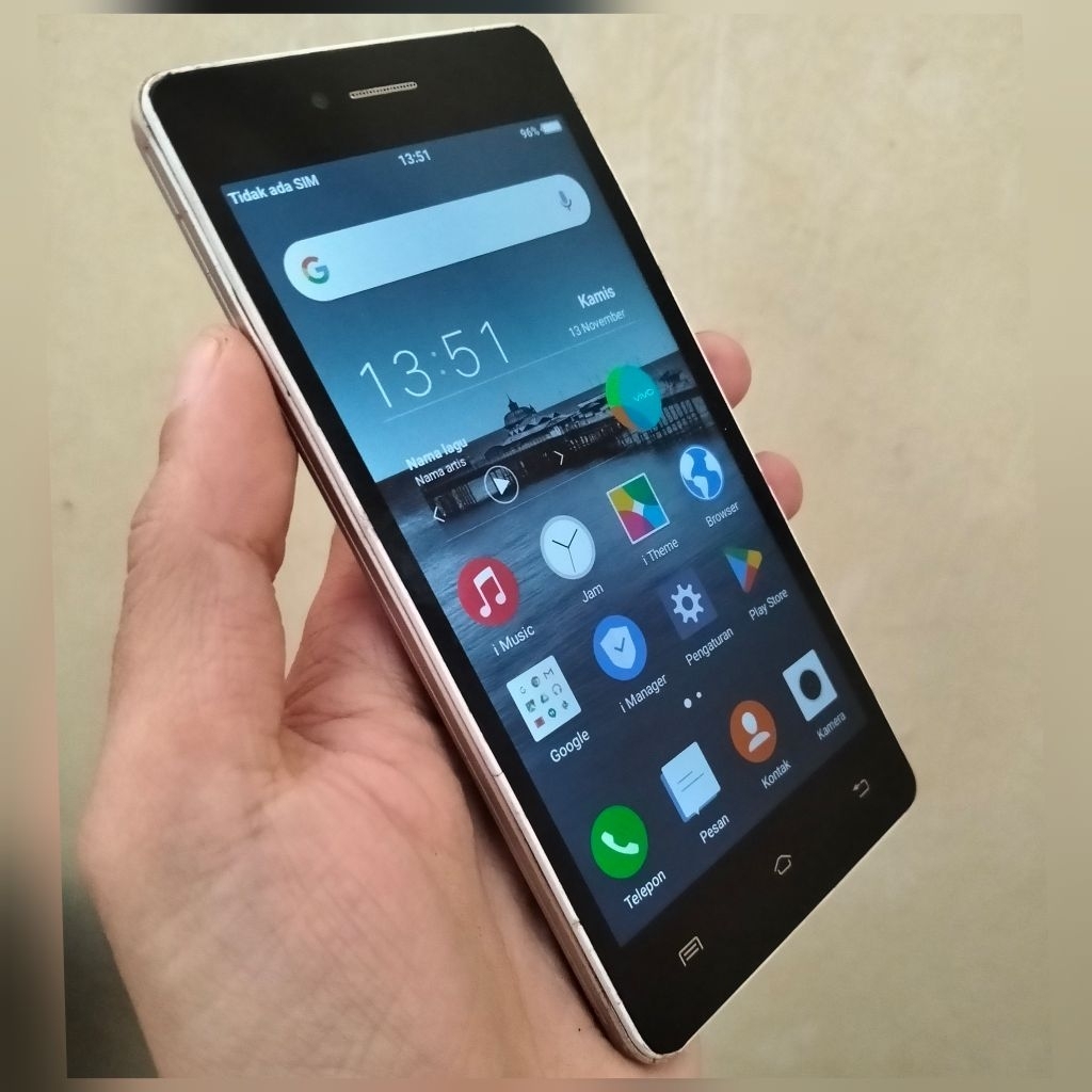 Hp VIVO Y51L RAM 2GB/16GB warna hitam Bekas