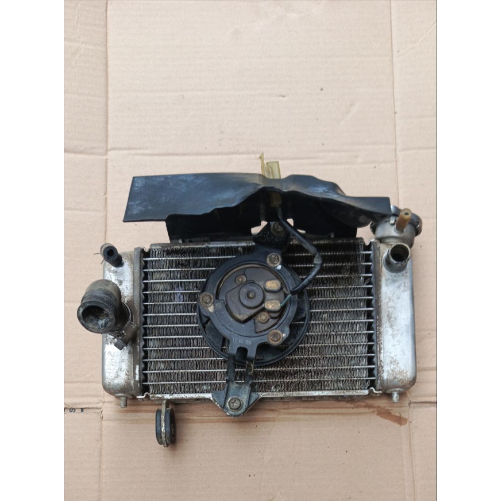 Radiator set kipas radiator YAMAHA VIXION OLD / VIXION NEW original