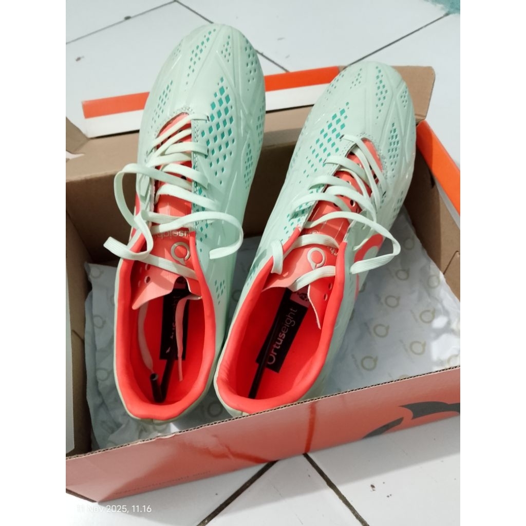 Sepatu bola ortusight forte meteor fg