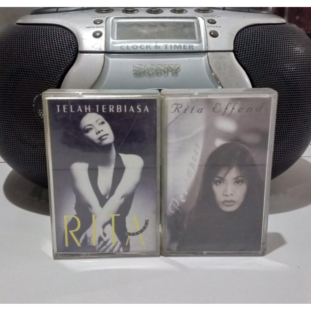 Kaset Pita Rita Effendy