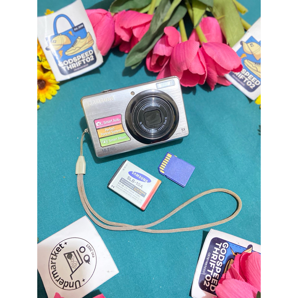 Camera Digital Samsung PL60 Silver series 10.2 MegaPixels 5x Optical Zoom