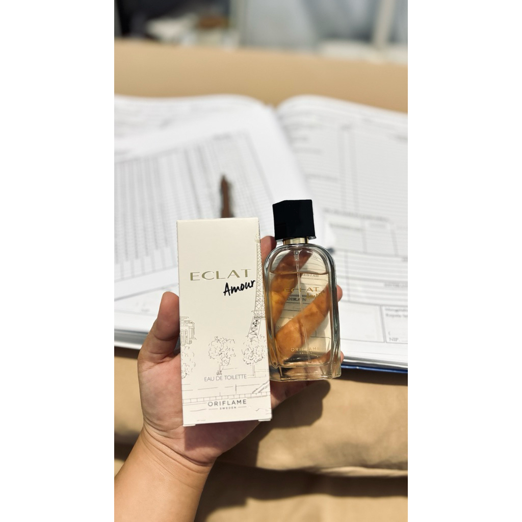 Preloved parfum oriflame esclat amor