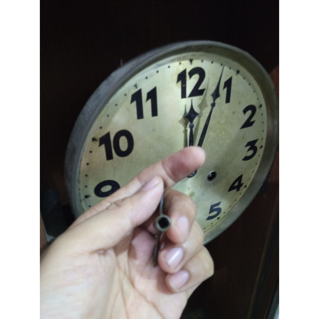 Kunci Jam Junghans Lubang 2 Bahan Kuningan Kunci Jam Antik Mauthe Kienzle