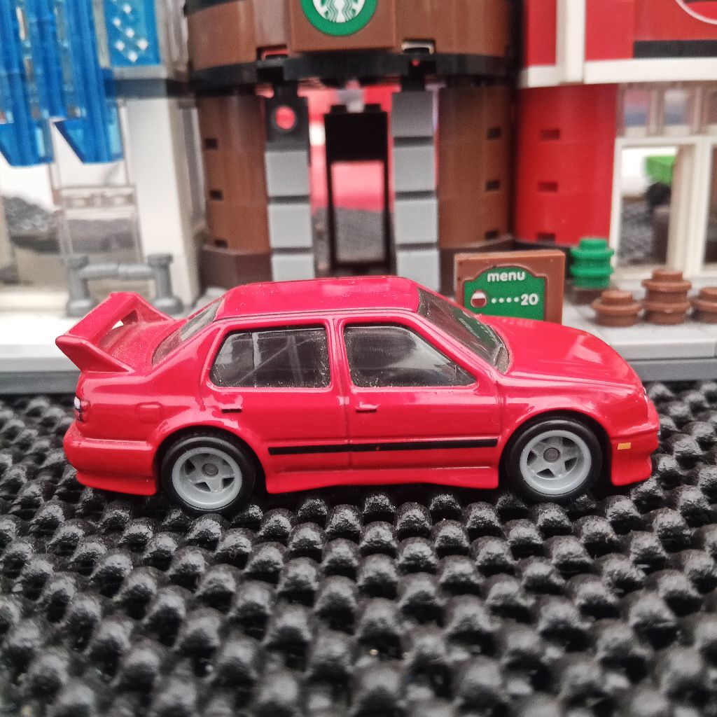 HOT WHEELS PREMIUM LOOSE VOLKSWAGEN JETTA MK3 MERAH
