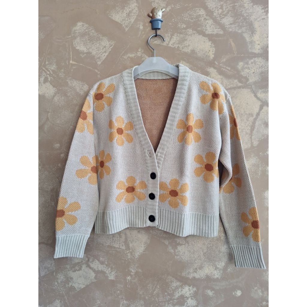 PRELOVED JAKET FLOWER RAJUT CARDI SWEATER BAHAN TEBAL JUMPER JAKET TOPI TUDUNG JAKET KAOS FLECE JAKE