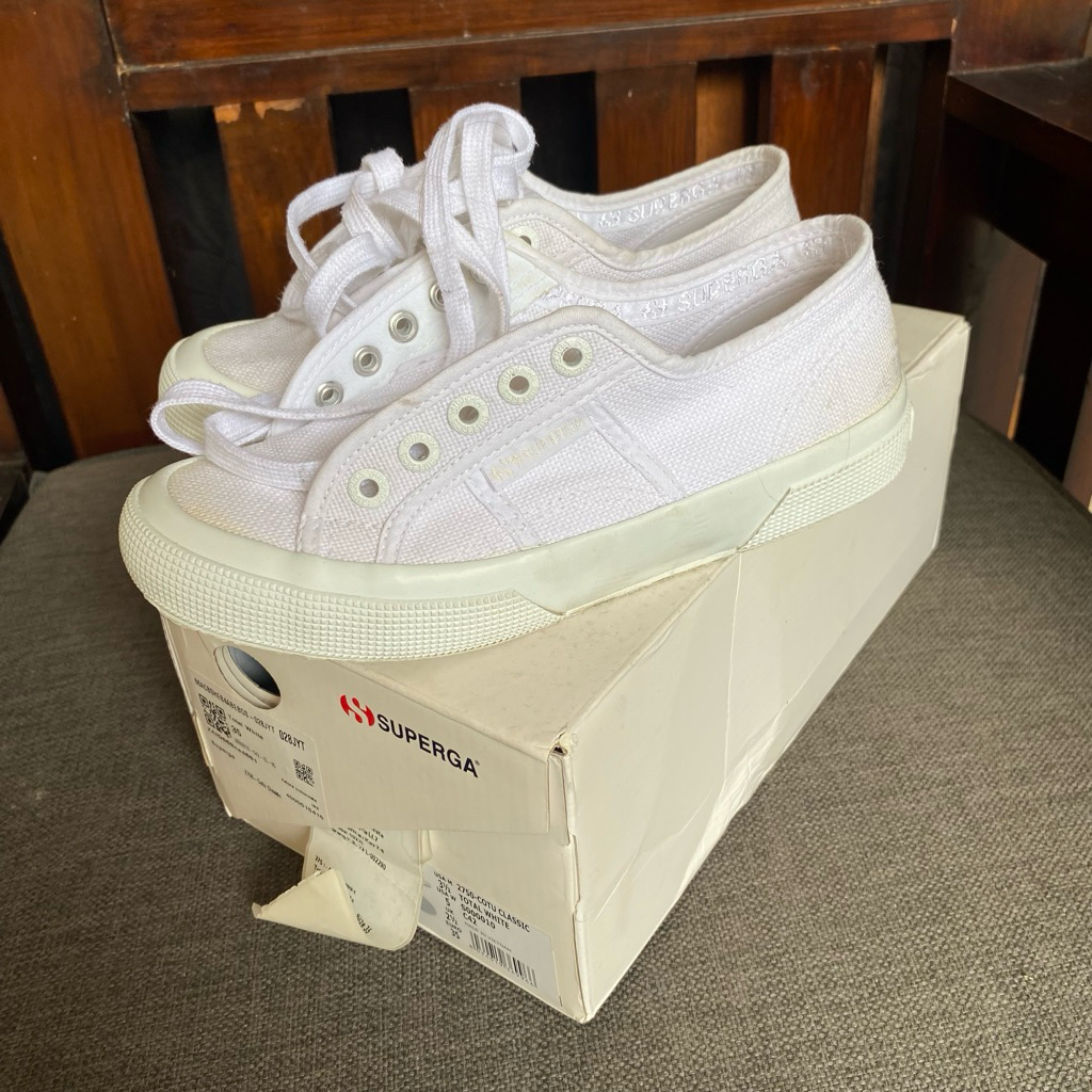Preloved original sepatu putih Superga uk 35 JUAL CEPAT