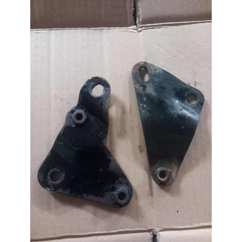 plat pangkon dudukan knalpot/postep blakang honda supra lama ori copptan