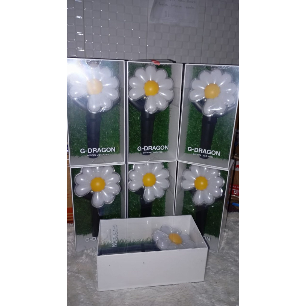 G DRAGON OFFICIAL LIGHTSTICK