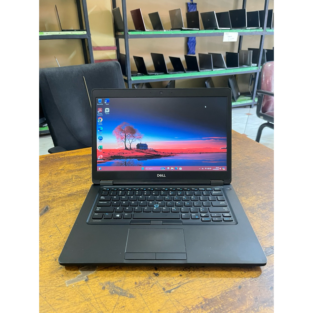Laptop Dell Latitude 5480 Core i7 Gen7 Ram 8gb Ssd 512gb