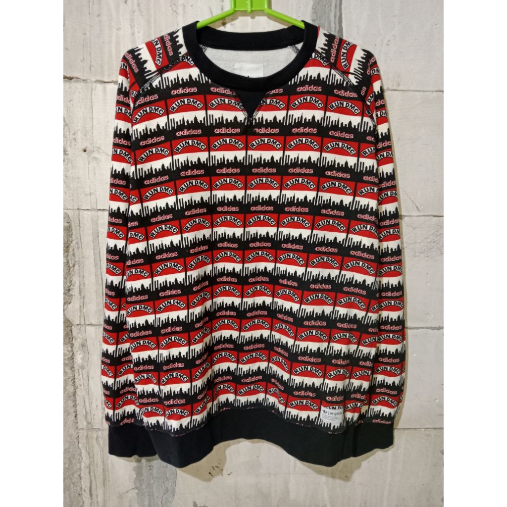 CREWNECK ADINDA X RUN DMC AOP