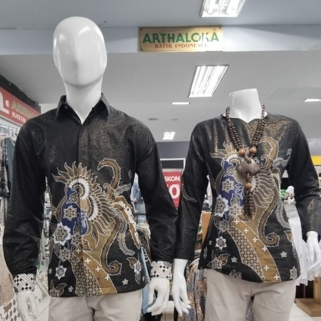 Batik Couple - ARTHALOKA