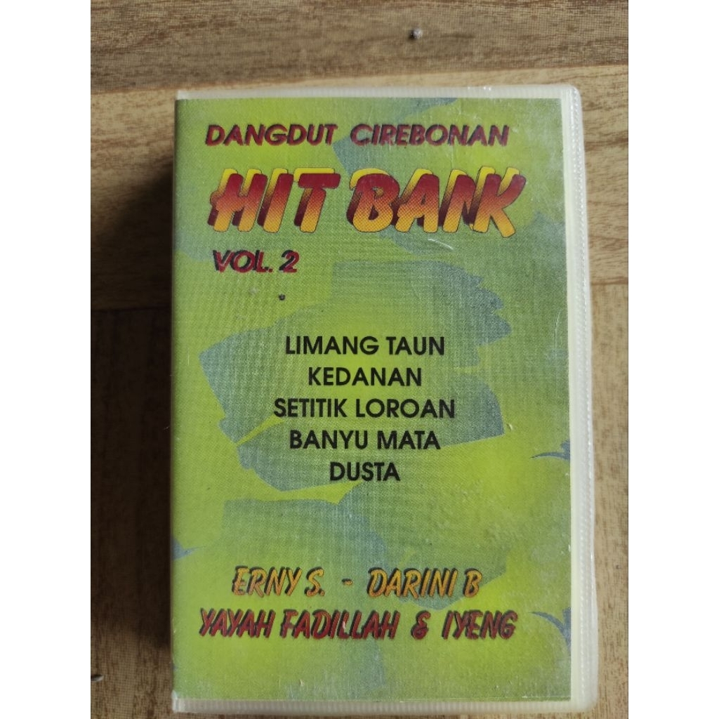 kaset pita dangdut cirebonan hit bank vol2
