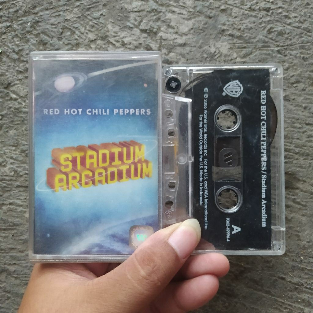 Kaset Pita Red Hot Chili Peppers (RHCP) - Stadium Acardium