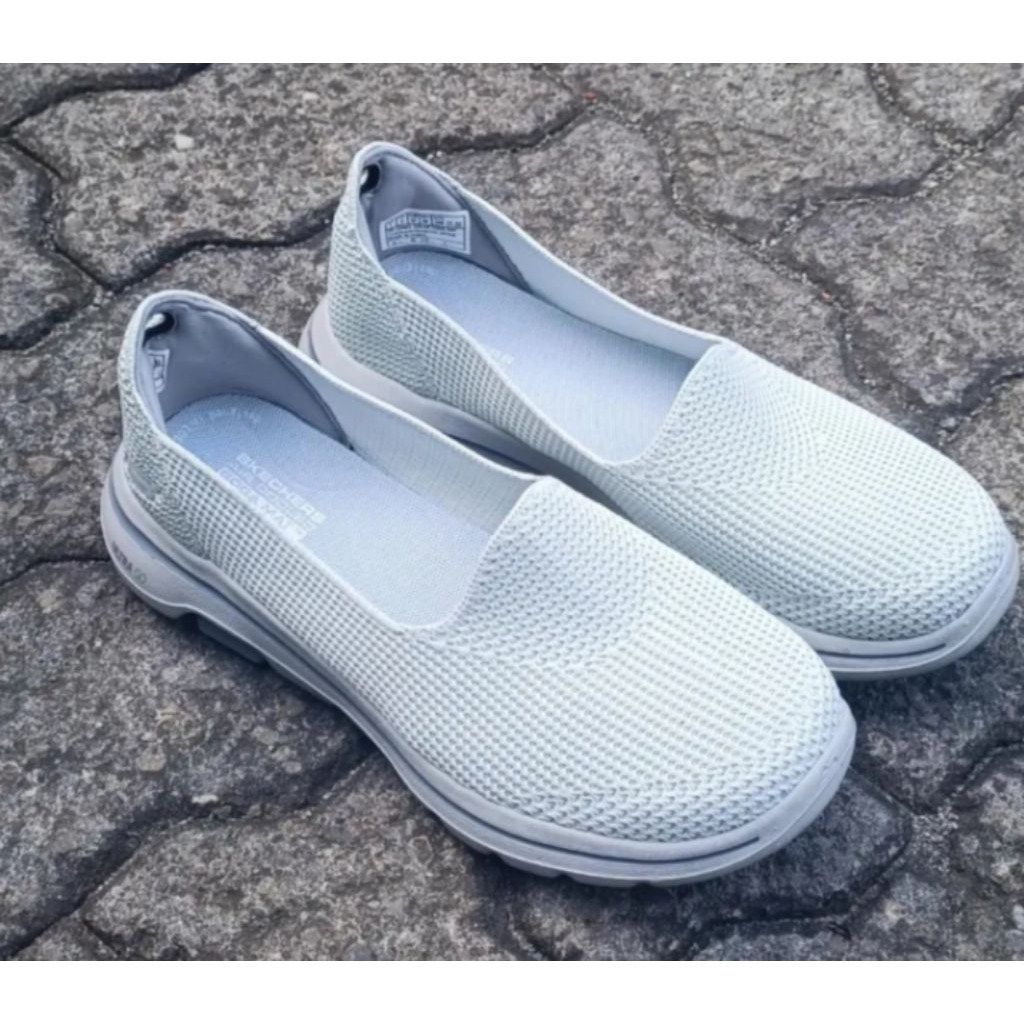 Sepatu Skechers Gowalk Blessed Women's/Sepatu Skechers Gowalk Blessed
