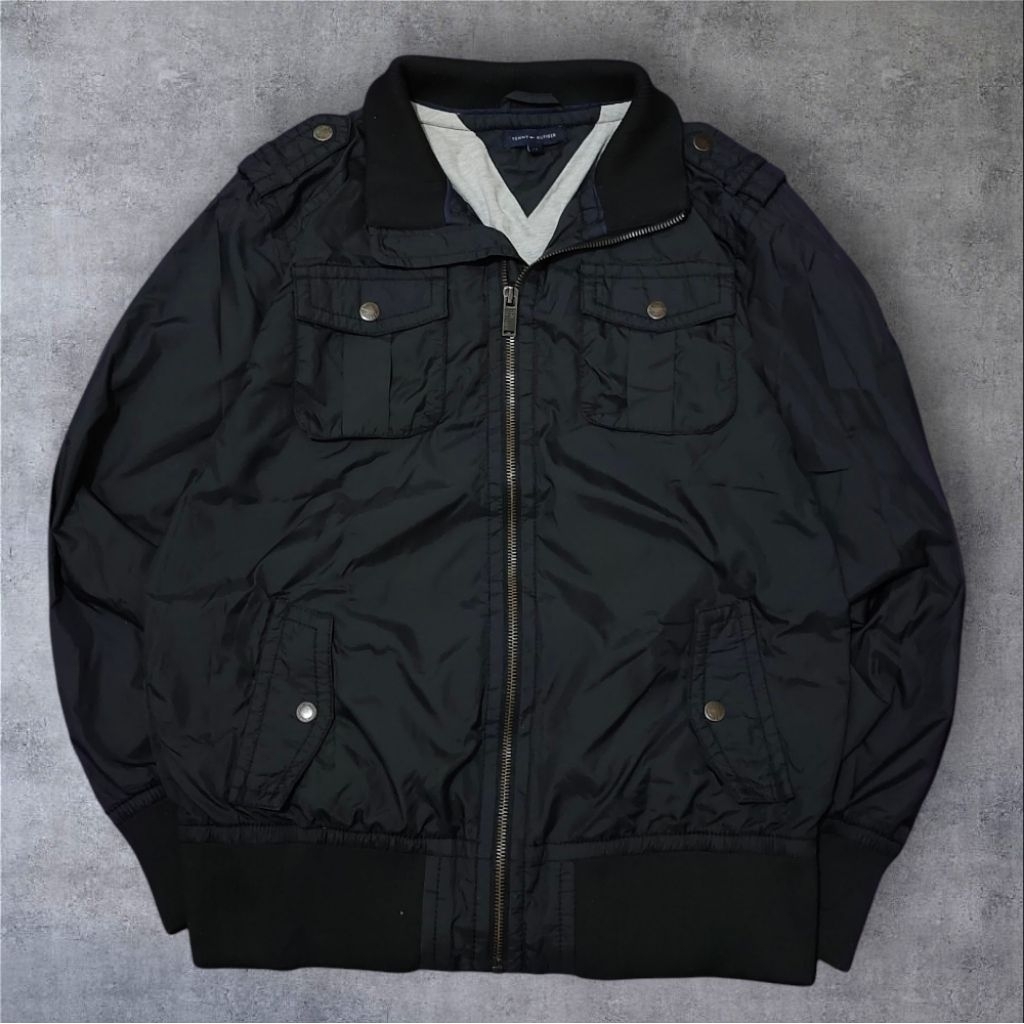 winbreakers jacket by Tommy Hilfiger scn brand original