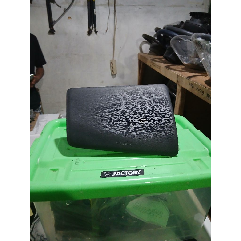 cover airbag mobil xenia