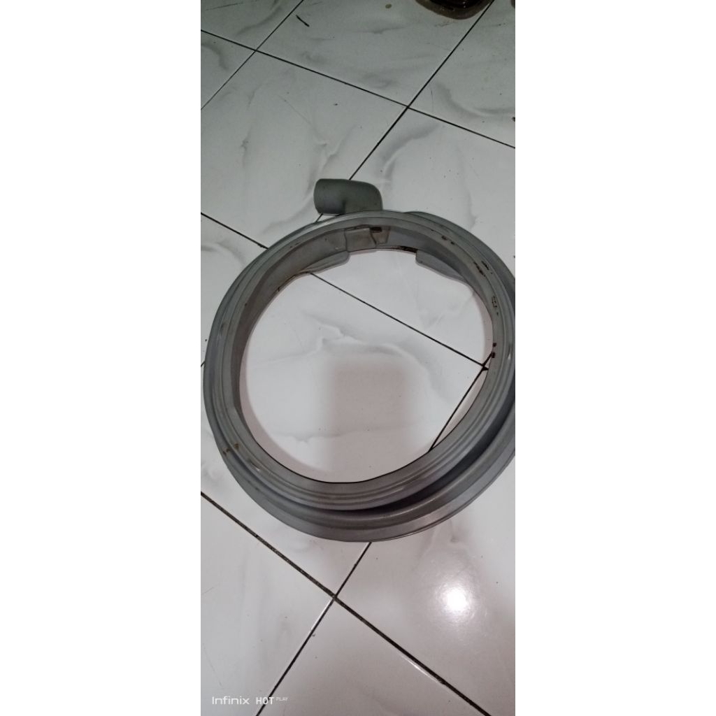Karet Pintu (Door Gasket) Mesin Cuci Modena wf830