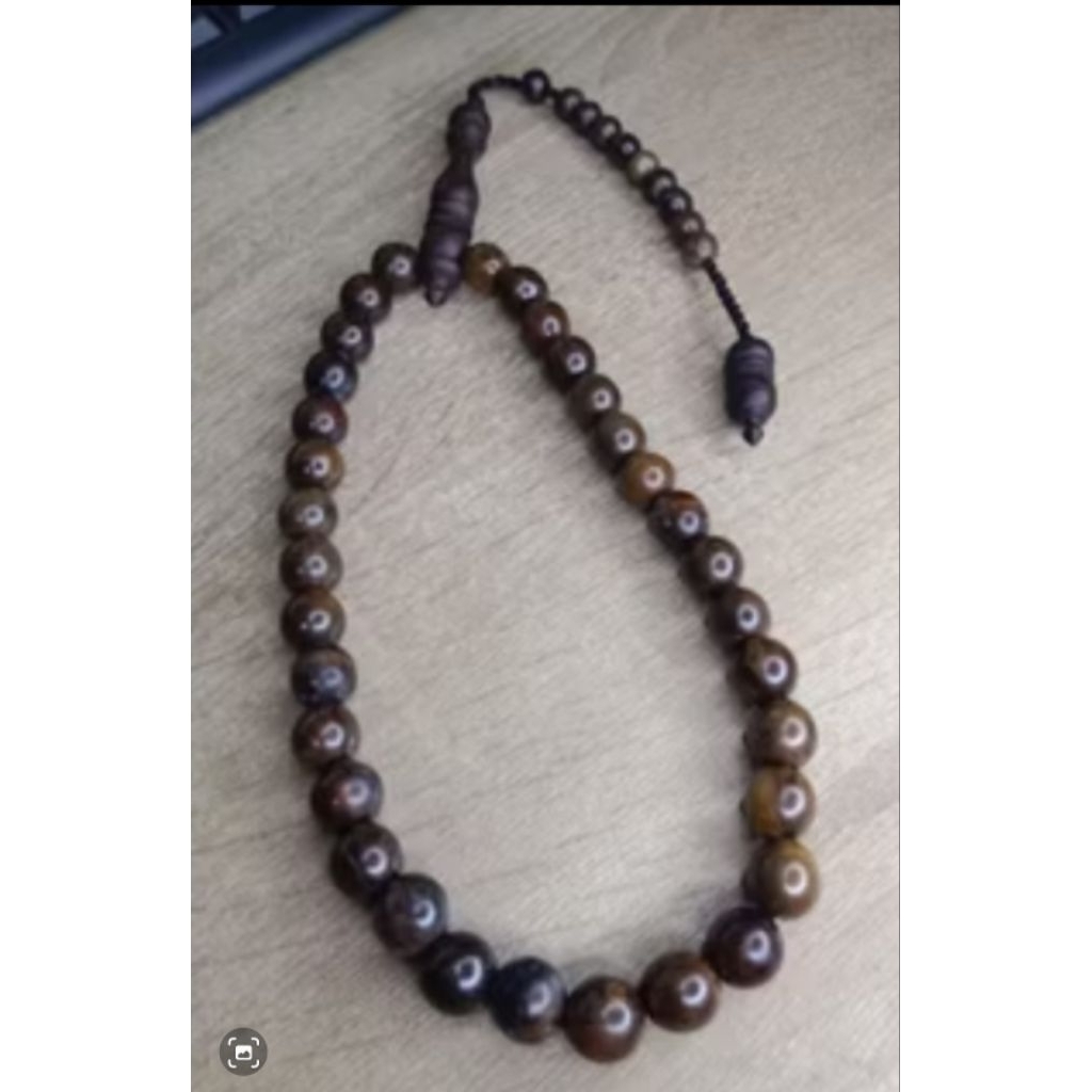 tasbih gaharu hitam kalimantan 33butir 10mm tasbih kayu gaharu wangi
