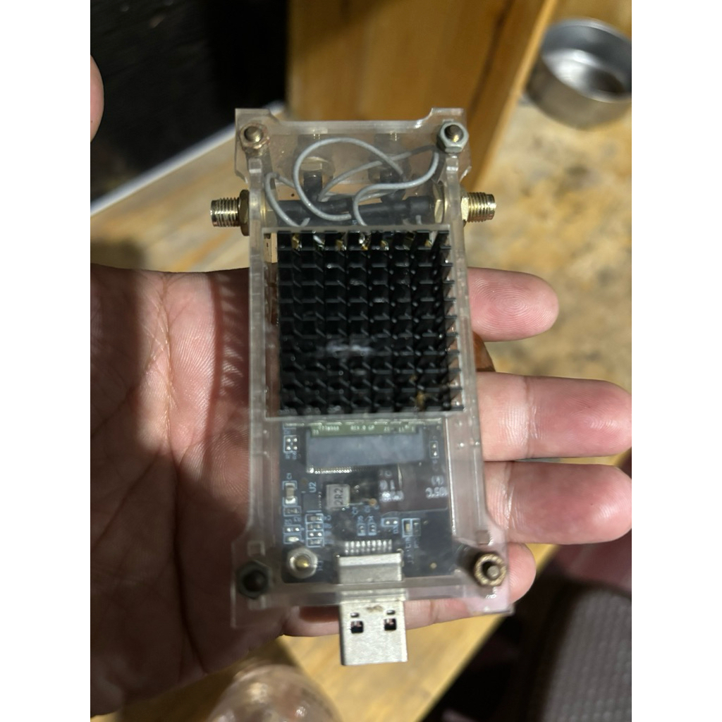 MODEM RAKITAN DELL DW5821e