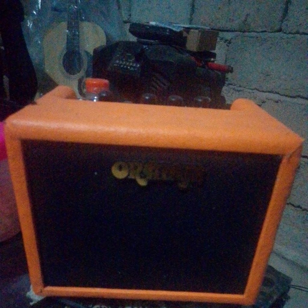 amplifier-gitar-akustik