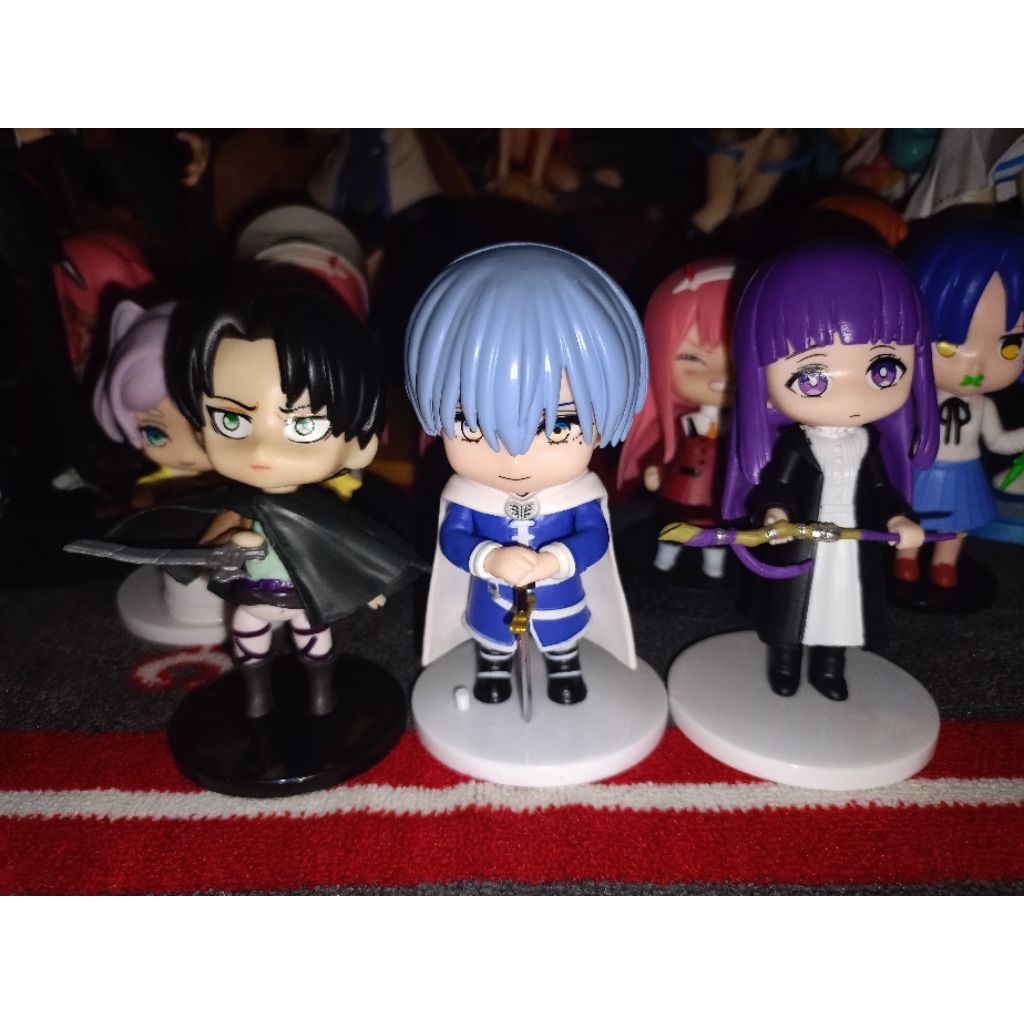 Action Figure Levi, Himmel, dan Fern.