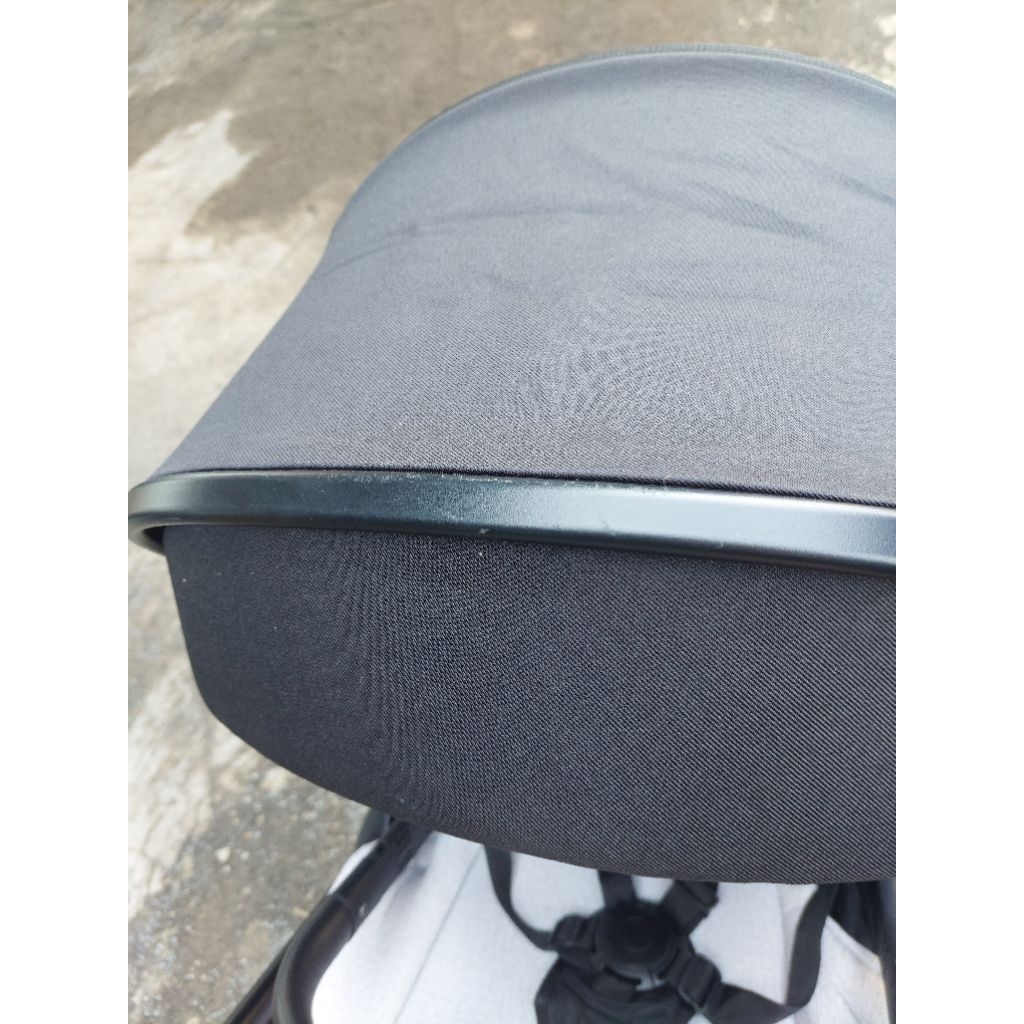 Preloved stroller babydoes crossbow