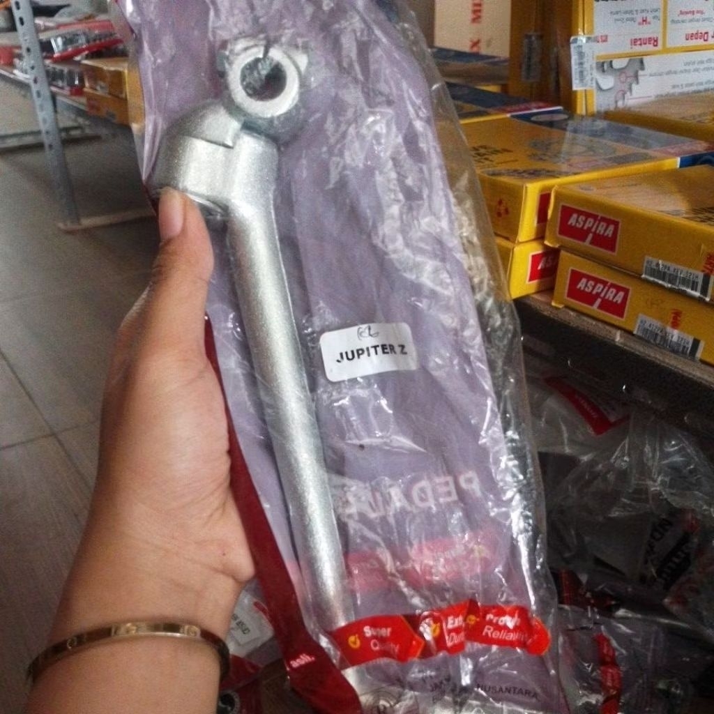 Pedal kick stater engkol kick stater jupiter z vega new old fizr ori HOGAMA